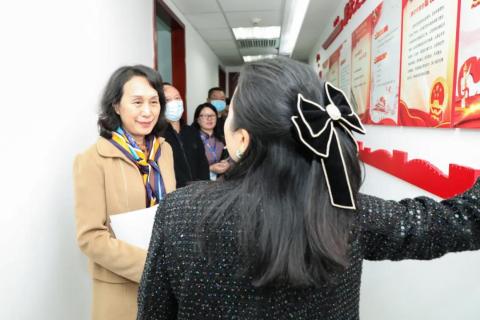 罗湖区人大常委副主任谭会茹一行莅临名人堂调研