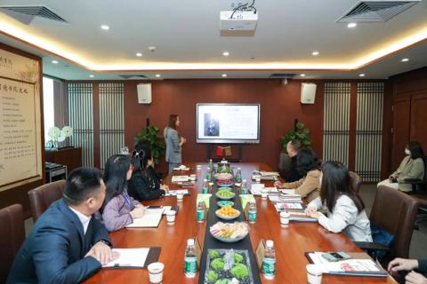 罗湖区人大常委副主任谭会茹一行莅临名人堂调研