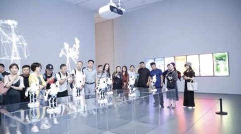 新时代新思路 名人堂助力企业新型培训