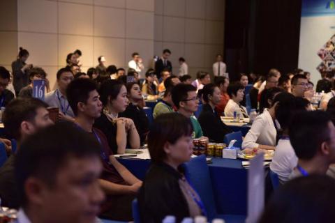 名人堂：以客户为中心，精耕业务 助力中小企业成长
