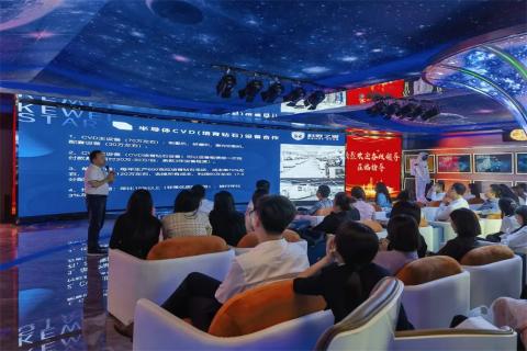 探访培育钻石，为高科技赋能！名人堂团队赴科微之星观摩学习
